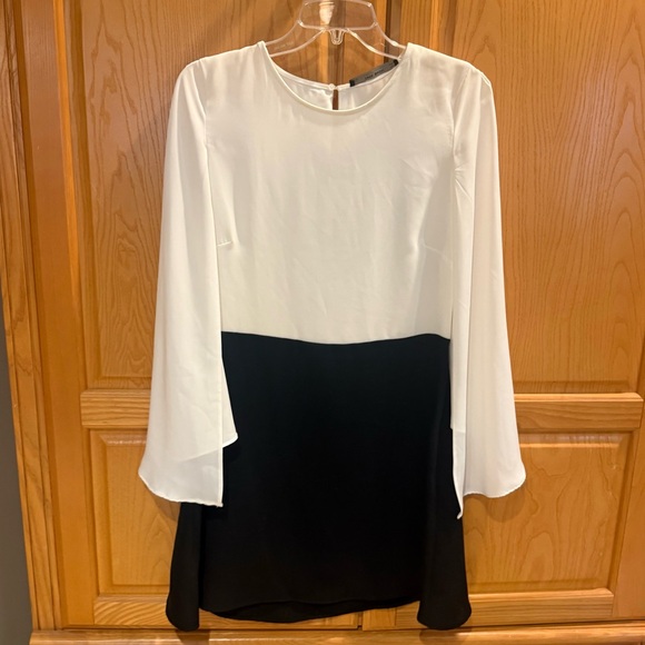 ZARA Black and White Cape Dress Size Large - Picture 1 of 9